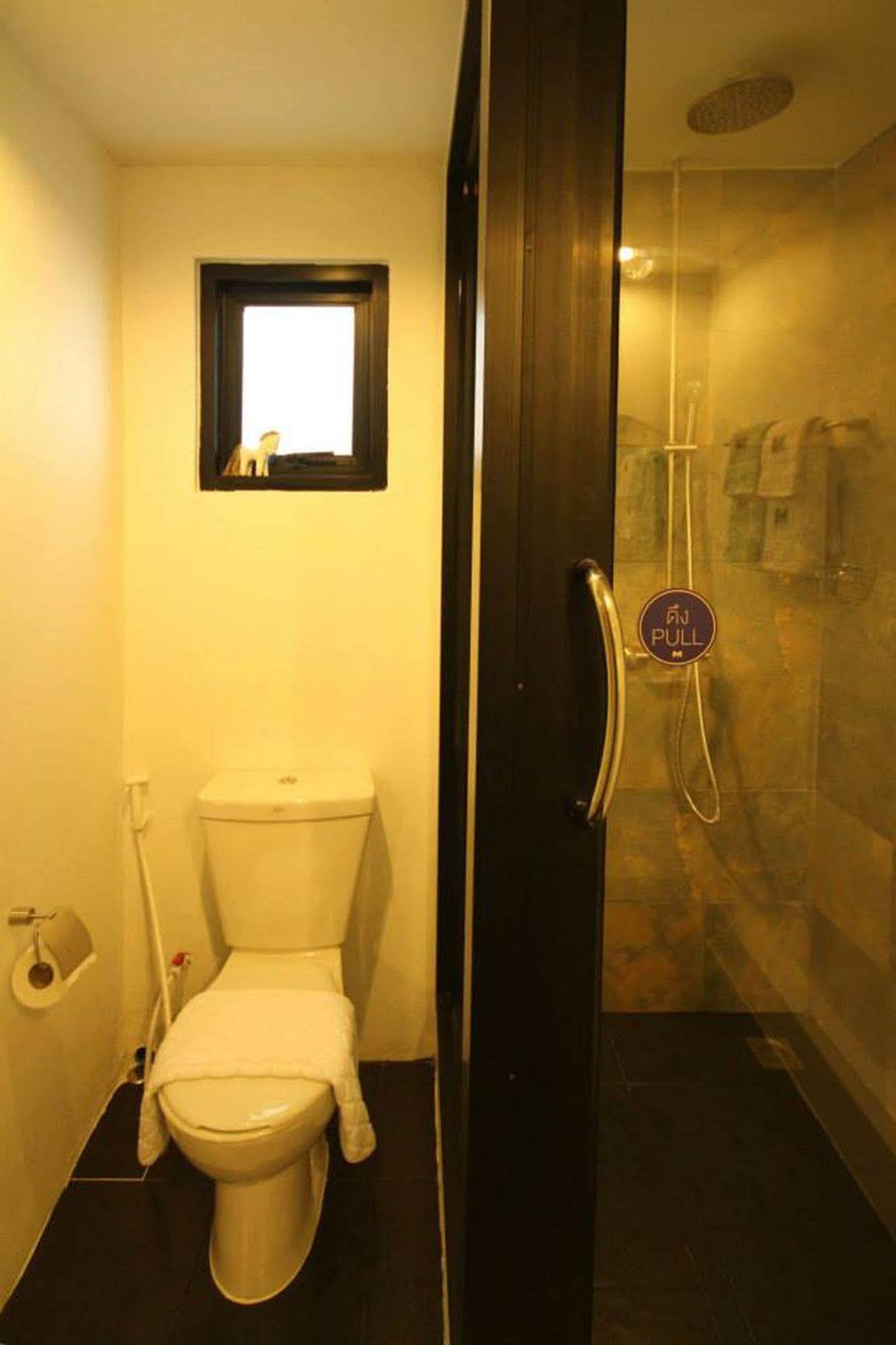 A Pousada Mbed Phuket Exterior foto